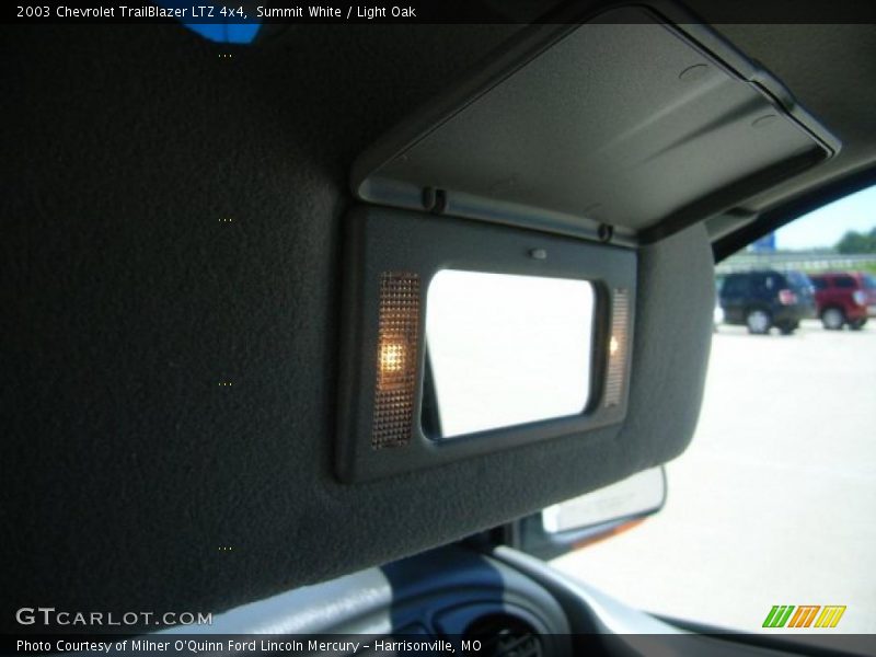 Summit White / Light Oak 2003 Chevrolet TrailBlazer LTZ 4x4