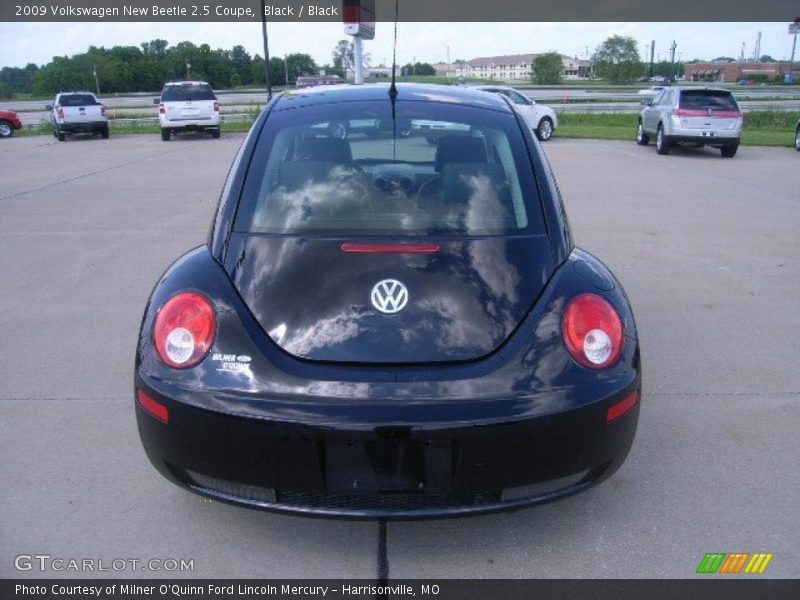 Black / Black 2009 Volkswagen New Beetle 2.5 Coupe