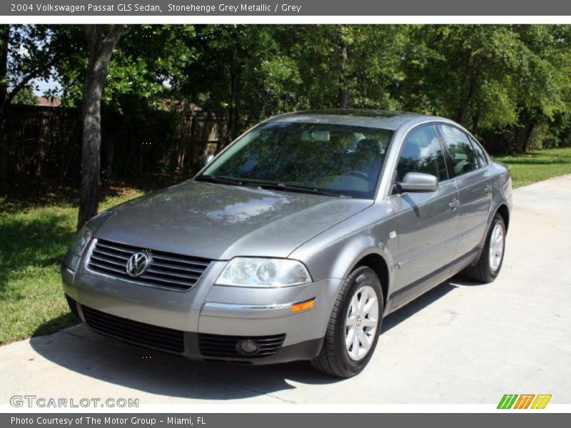 Stonehenge Grey Metallic / Grey 2004 Volkswagen Passat GLS Sedan
