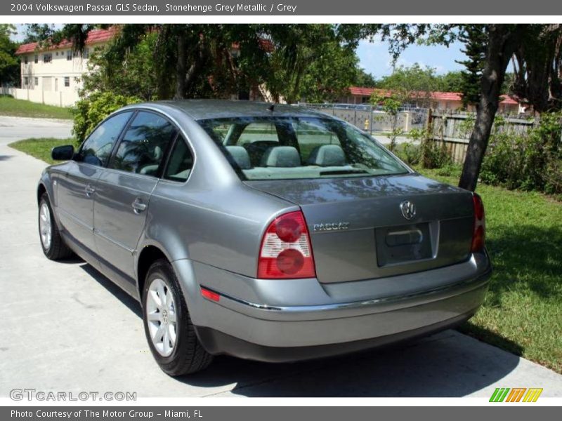 Stonehenge Grey Metallic / Grey 2004 Volkswagen Passat GLS Sedan