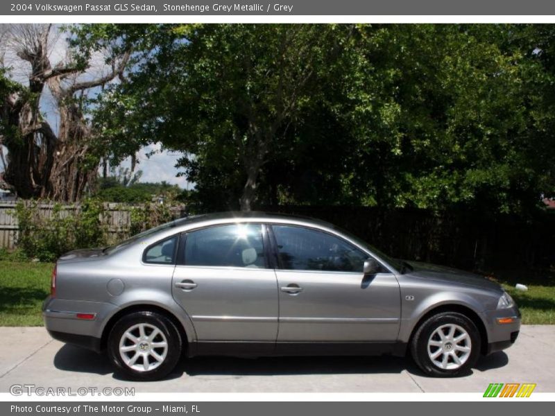 Stonehenge Grey Metallic / Grey 2004 Volkswagen Passat GLS Sedan