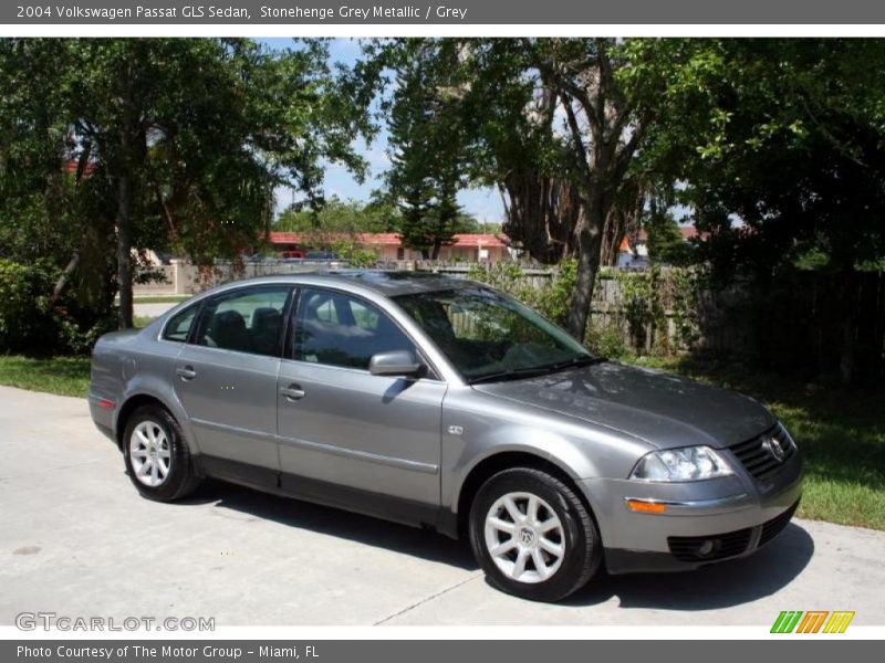 Stonehenge Grey Metallic / Grey 2004 Volkswagen Passat GLS Sedan