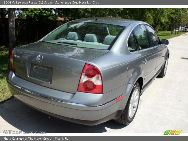 Stonehenge Grey Metallic / Grey 2004 Volkswagen Passat GLS Sedan