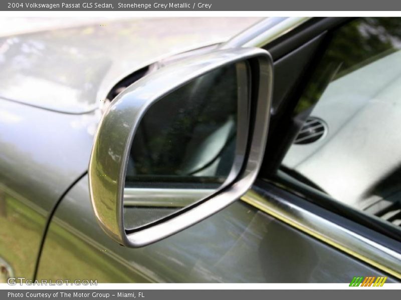 Stonehenge Grey Metallic / Grey 2004 Volkswagen Passat GLS Sedan