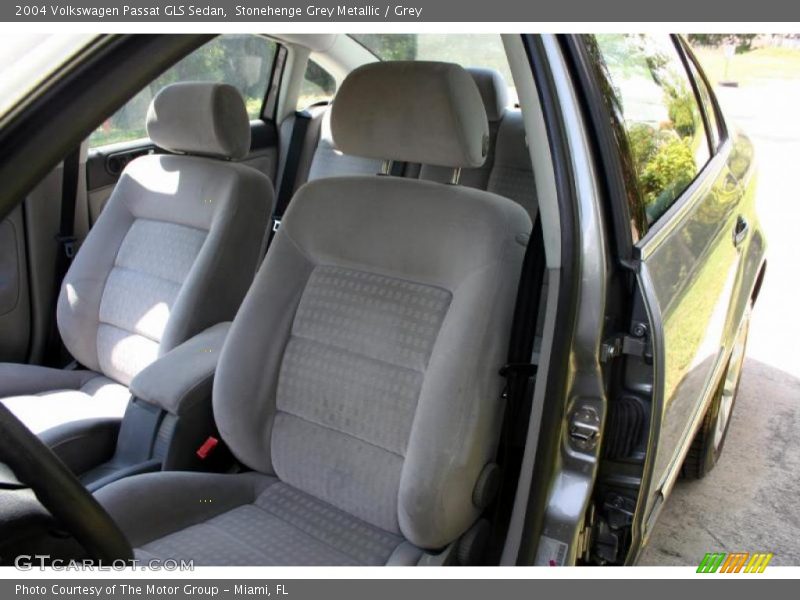 Stonehenge Grey Metallic / Grey 2004 Volkswagen Passat GLS Sedan