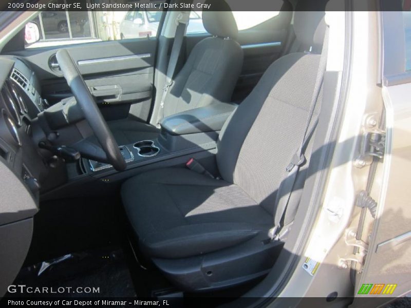 Light Sandstone Metallic / Dark Slate Gray 2009 Dodge Charger SE