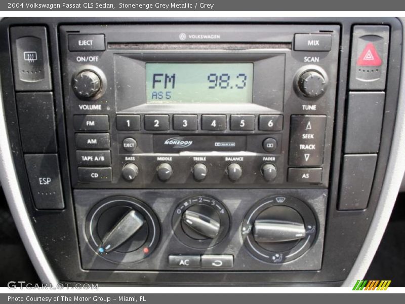 Stonehenge Grey Metallic / Grey 2004 Volkswagen Passat GLS Sedan