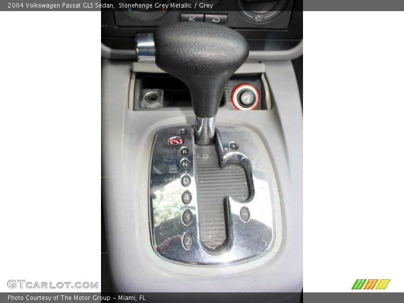 Stonehenge Grey Metallic / Grey 2004 Volkswagen Passat GLS Sedan