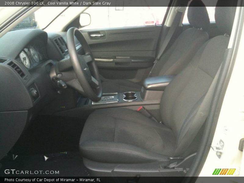 Cool Vanilla White / Dark Slate Gray 2008 Chrysler 300 LX