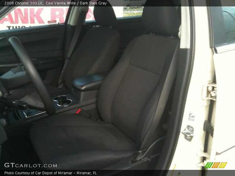 Cool Vanilla White / Dark Slate Gray 2008 Chrysler 300 LX