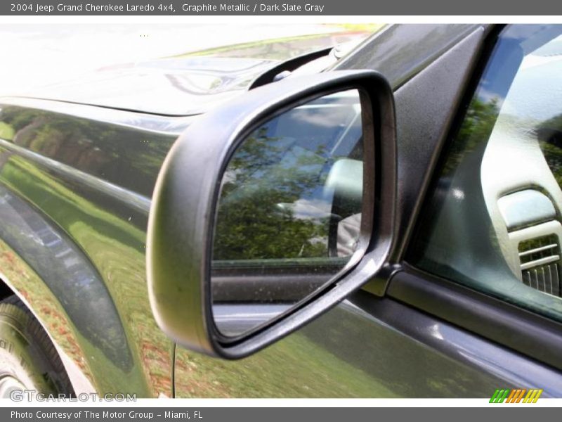 Graphite Metallic / Dark Slate Gray 2004 Jeep Grand Cherokee Laredo 4x4