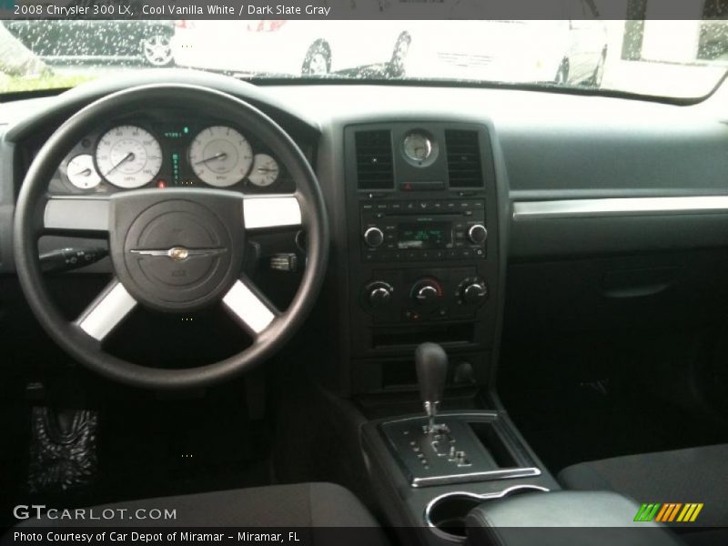 Cool Vanilla White / Dark Slate Gray 2008 Chrysler 300 LX