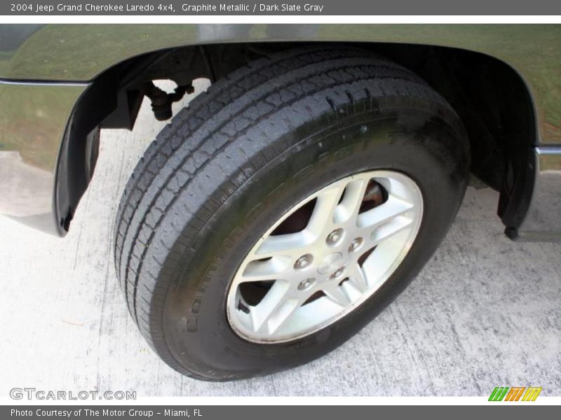 Graphite Metallic / Dark Slate Gray 2004 Jeep Grand Cherokee Laredo 4x4