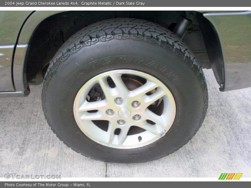 Graphite Metallic / Dark Slate Gray 2004 Jeep Grand Cherokee Laredo 4x4