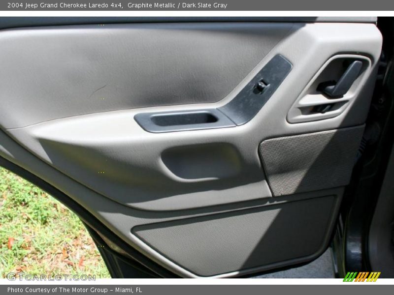 Graphite Metallic / Dark Slate Gray 2004 Jeep Grand Cherokee Laredo 4x4