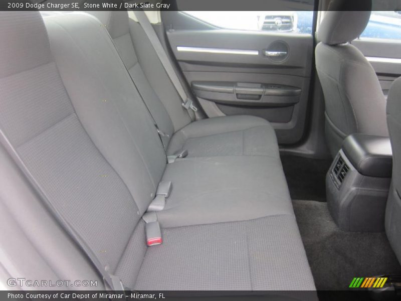 Stone White / Dark Slate Gray 2009 Dodge Charger SE