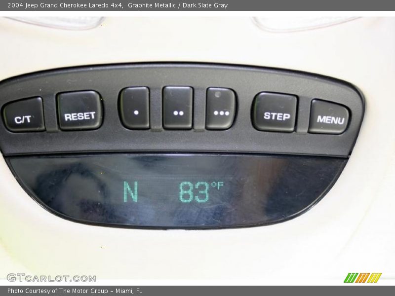 Graphite Metallic / Dark Slate Gray 2004 Jeep Grand Cherokee Laredo 4x4