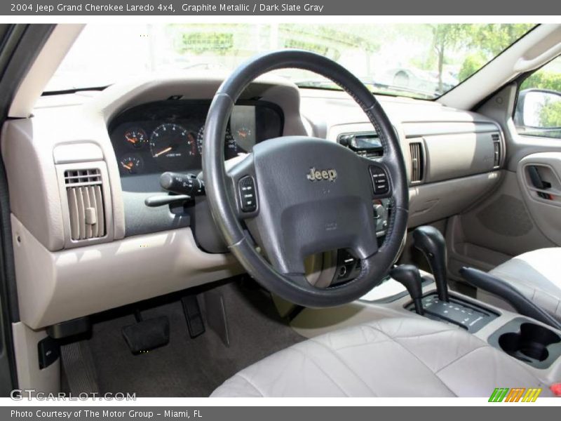 Graphite Metallic / Dark Slate Gray 2004 Jeep Grand Cherokee Laredo 4x4