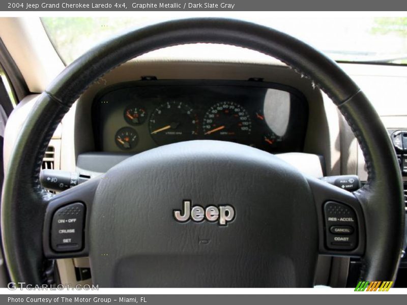 Graphite Metallic / Dark Slate Gray 2004 Jeep Grand Cherokee Laredo 4x4