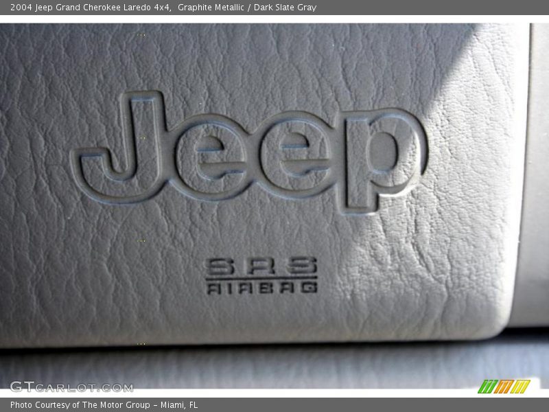 Graphite Metallic / Dark Slate Gray 2004 Jeep Grand Cherokee Laredo 4x4
