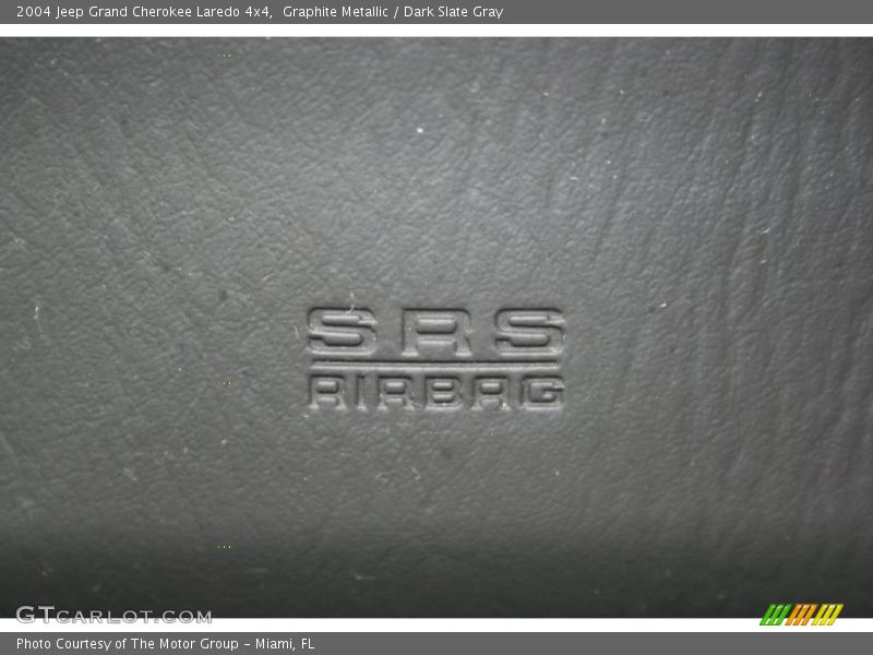 Graphite Metallic / Dark Slate Gray 2004 Jeep Grand Cherokee Laredo 4x4