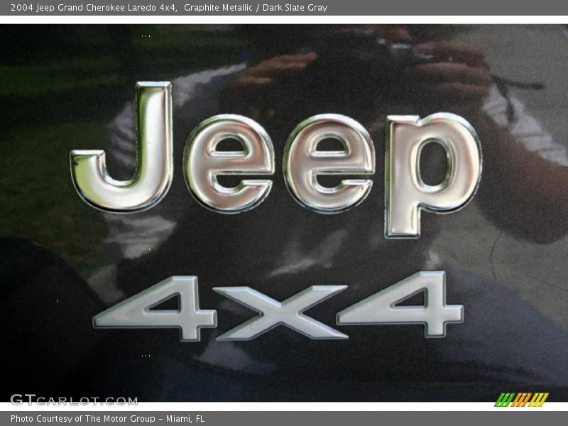 Graphite Metallic / Dark Slate Gray 2004 Jeep Grand Cherokee Laredo 4x4