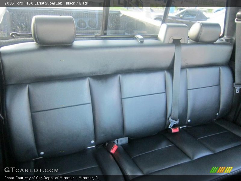 Black / Black 2005 Ford F150 Lariat SuperCab