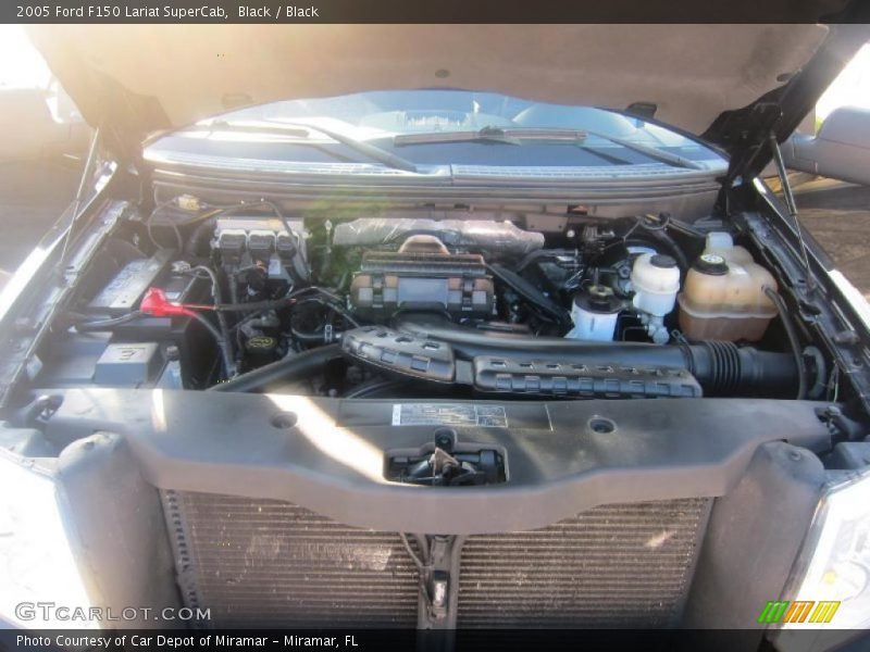 Black / Black 2005 Ford F150 Lariat SuperCab