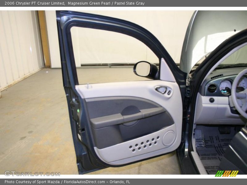 Magnesium Green Pearl / Pastel Slate Gray 2006 Chrysler PT Cruiser Limited