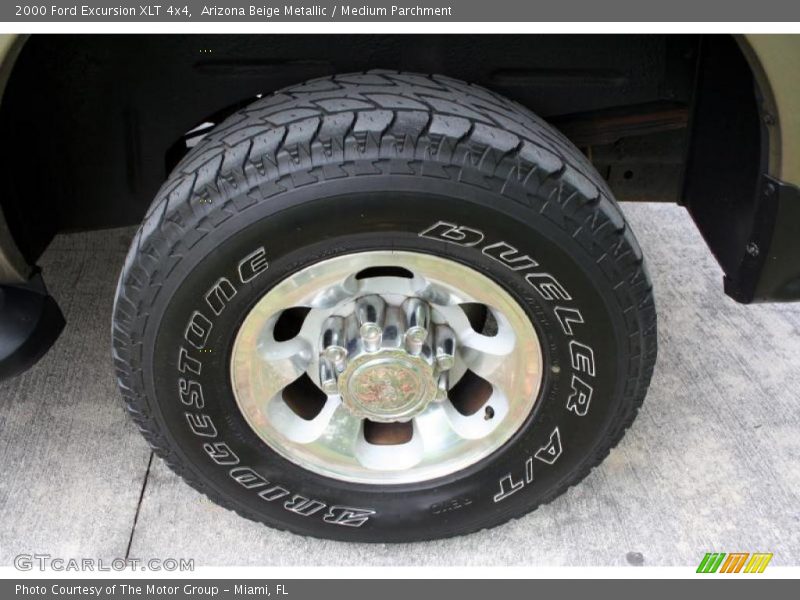 Arizona Beige Metallic / Medium Parchment 2000 Ford Excursion XLT 4x4