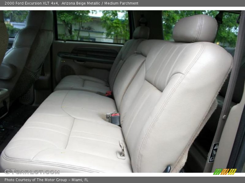 Arizona Beige Metallic / Medium Parchment 2000 Ford Excursion XLT 4x4