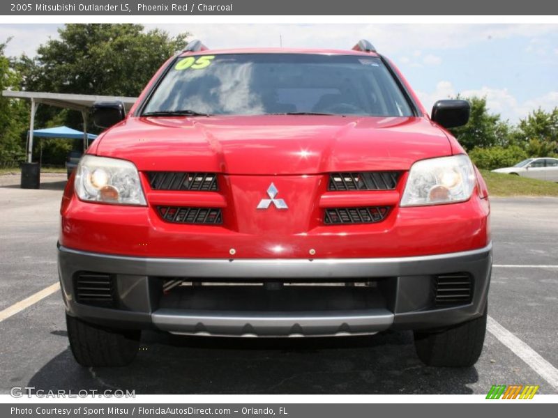 Phoenix Red / Charcoal 2005 Mitsubishi Outlander LS