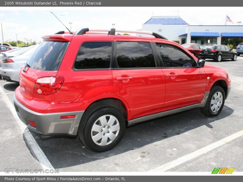Phoenix Red / Charcoal 2005 Mitsubishi Outlander LS