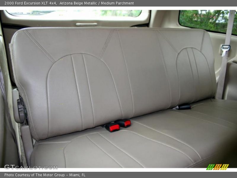 Arizona Beige Metallic / Medium Parchment 2000 Ford Excursion XLT 4x4