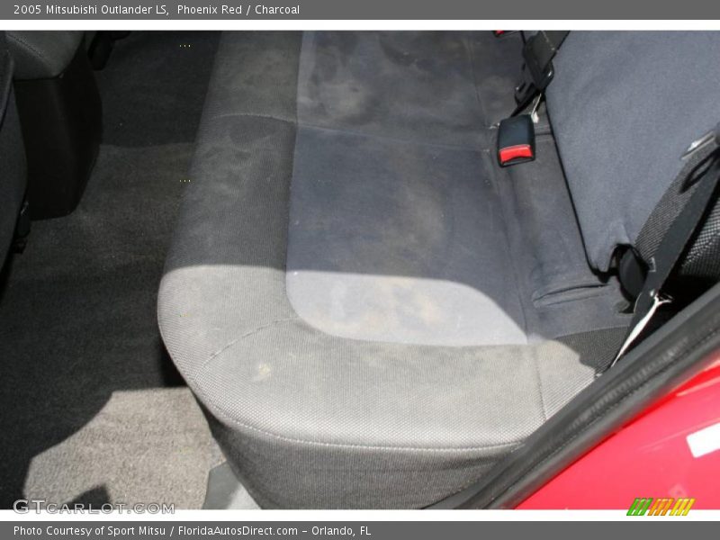 Phoenix Red / Charcoal 2005 Mitsubishi Outlander LS