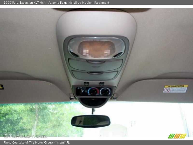 Arizona Beige Metallic / Medium Parchment 2000 Ford Excursion XLT 4x4