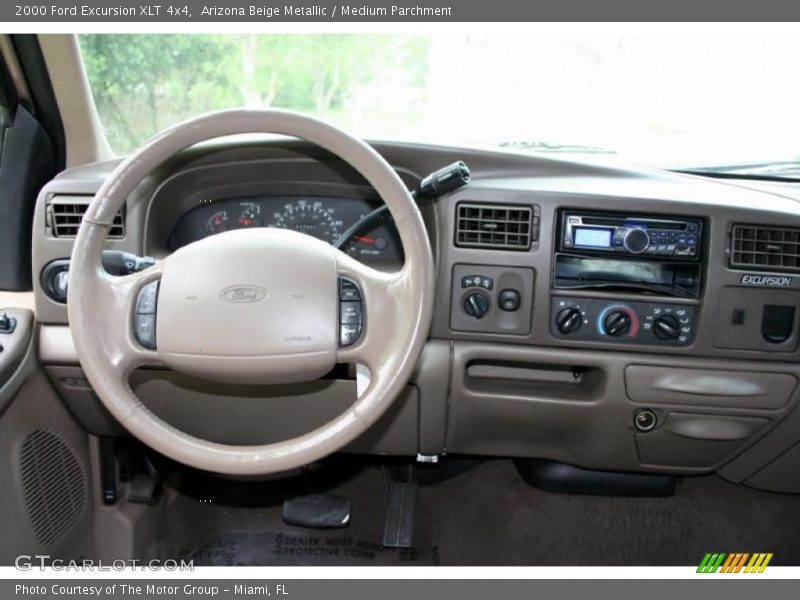 Arizona Beige Metallic / Medium Parchment 2000 Ford Excursion XLT 4x4