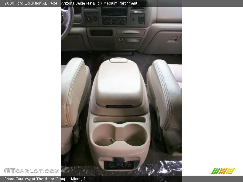 Arizona Beige Metallic / Medium Parchment 2000 Ford Excursion XLT 4x4