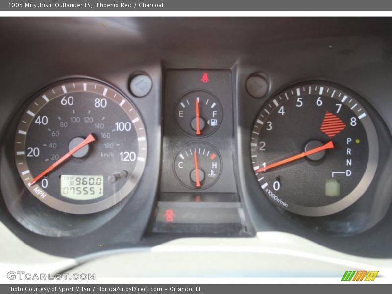 Phoenix Red / Charcoal 2005 Mitsubishi Outlander LS