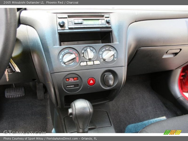 Phoenix Red / Charcoal 2005 Mitsubishi Outlander LS