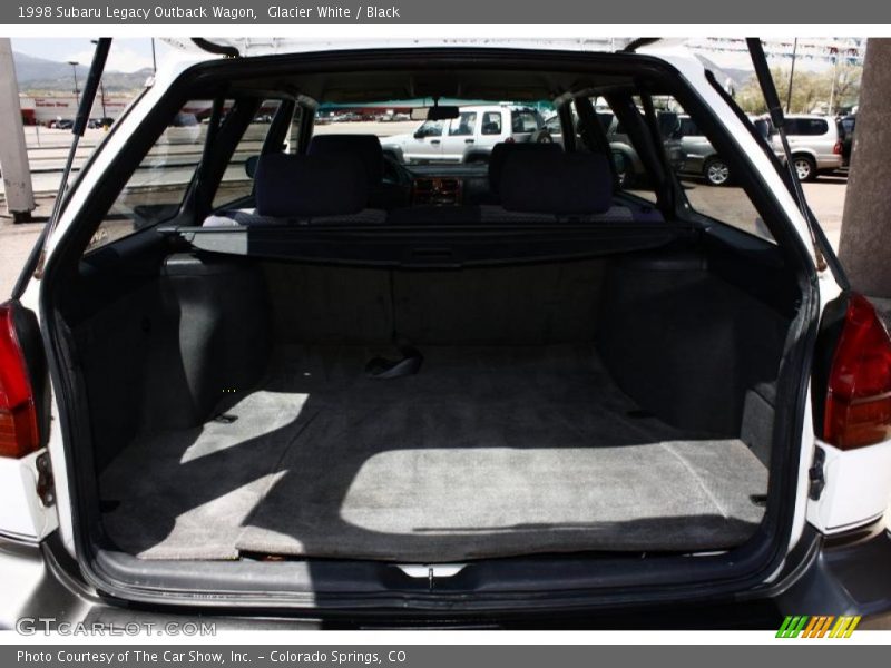 Glacier White / Black 1998 Subaru Legacy Outback Wagon