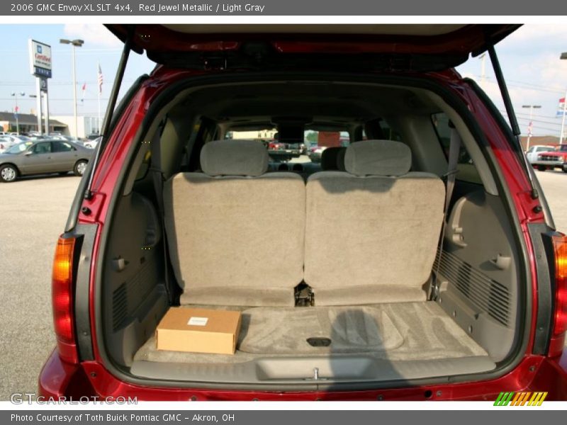 Red Jewel Metallic / Light Gray 2006 GMC Envoy XL SLT 4x4