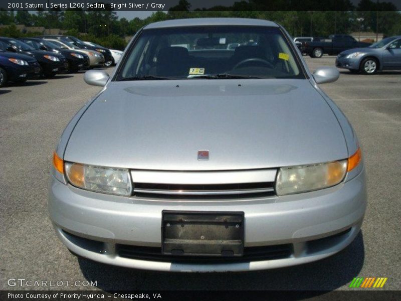 Bright Silver / Gray 2001 Saturn L Series L200 Sedan