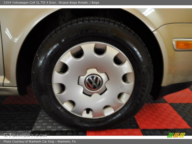 Mojave Beige Metallic / Beige 2004 Volkswagen Golf GL TDI 4 Door