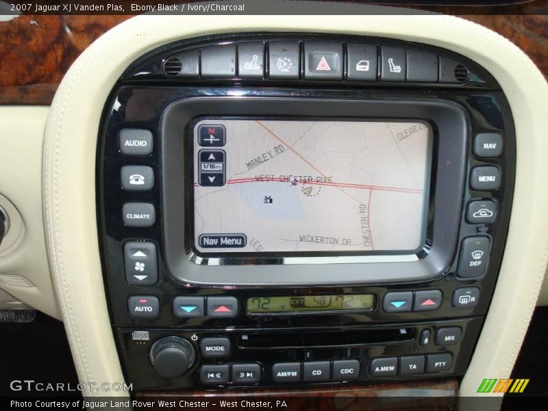 Ebony Black / Ivory/Charcoal 2007 Jaguar XJ Vanden Plas