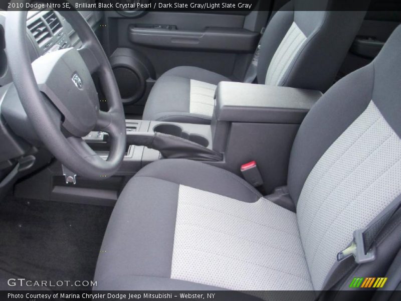 Brilliant Black Crystal Pearl / Dark Slate Gray/Light Slate Gray 2010 Dodge Nitro SE
