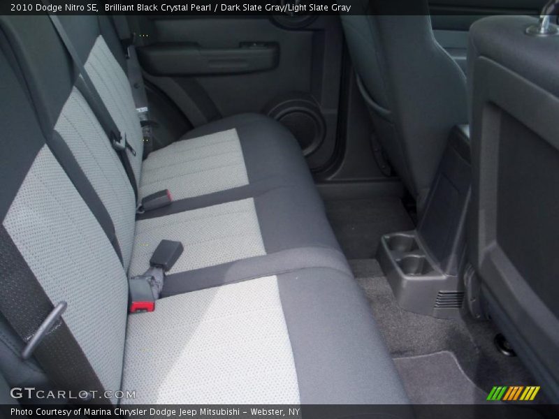 Brilliant Black Crystal Pearl / Dark Slate Gray/Light Slate Gray 2010 Dodge Nitro SE