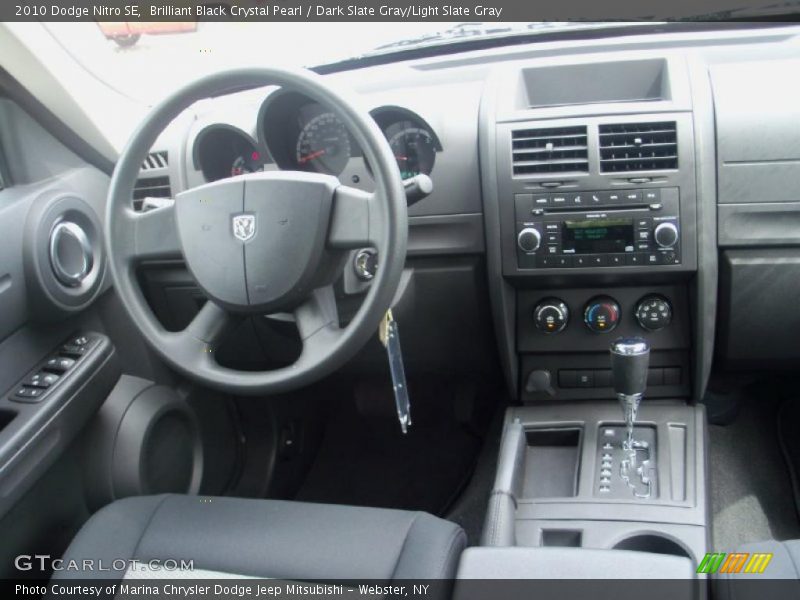 Brilliant Black Crystal Pearl / Dark Slate Gray/Light Slate Gray 2010 Dodge Nitro SE