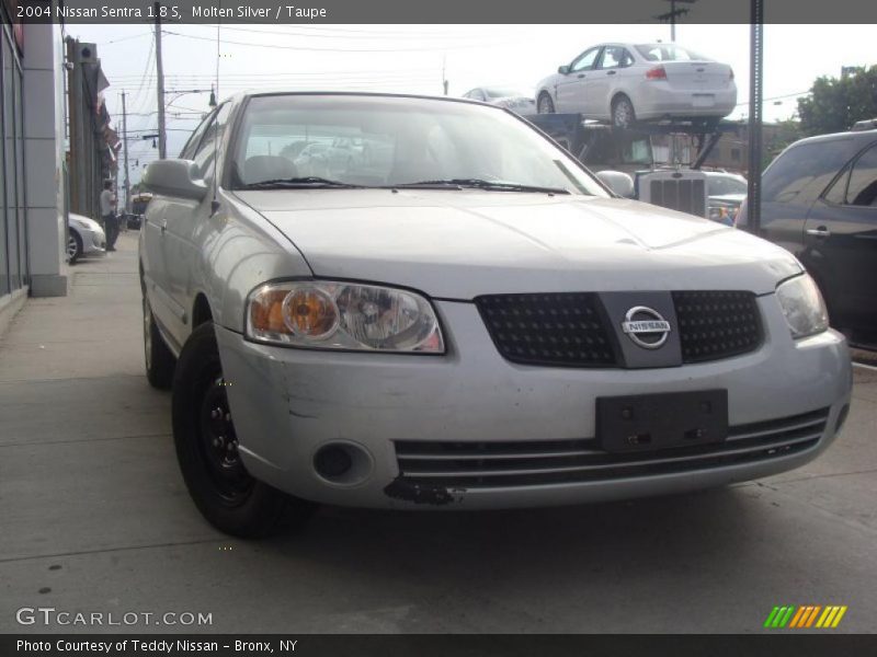 Molten Silver / Taupe 2004 Nissan Sentra 1.8 S