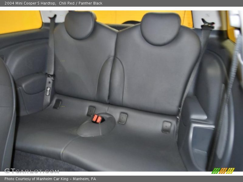 Chili Red / Panther Black 2004 Mini Cooper S Hardtop